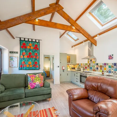 Polrunny Farm Sloe With A Sea View * Boscastle